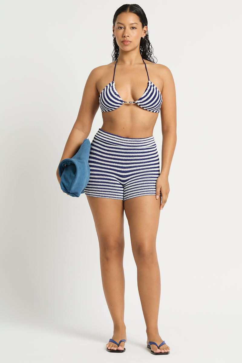 Dom Short in  | bond-eye Australia