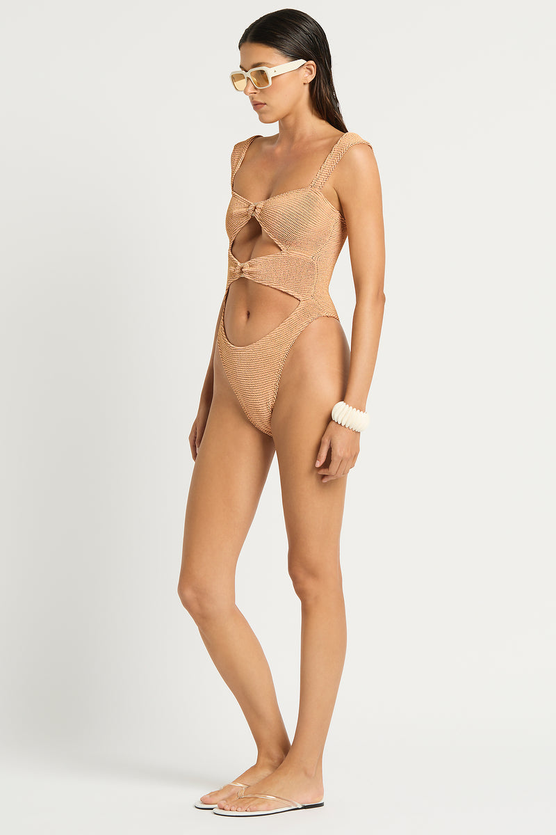 Ring Delphi One Piece