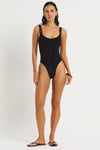 Ring Maddox One Piece in Black - Nina Front