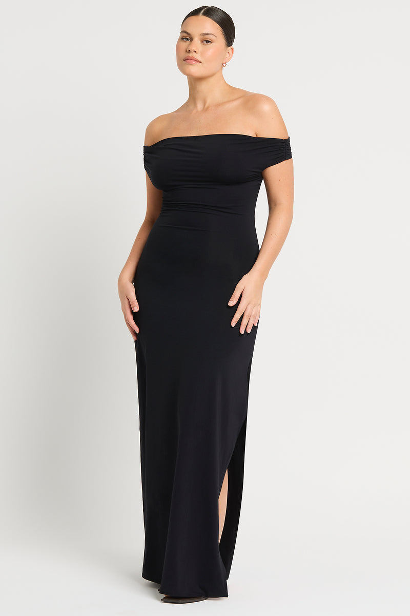 Nixi Maxi Dress